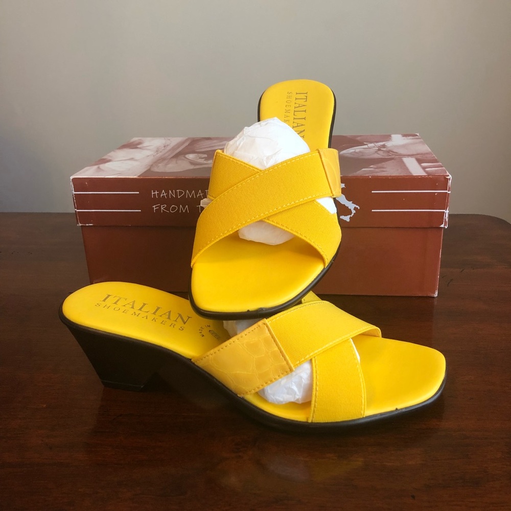 (Women’s 6.5) Italian Shoemakers Yellow Winnie